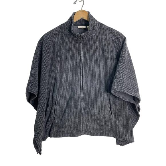 L.L. Bean Women’s Size M Gray & Black Herringbone Full Zip Fleece Poncho Jacket - Picture 1 of 10